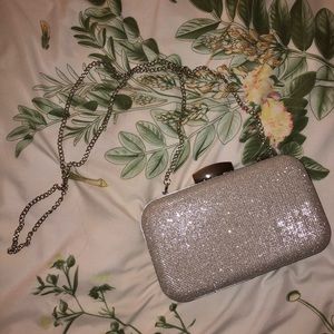 Silver Evening Clutch Crossbody ✨
